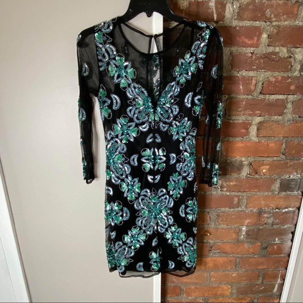 Aidan Mattox Vintage Beaded Sequin Mesh Long Sleeve Mini Cocktail Dress Size 2